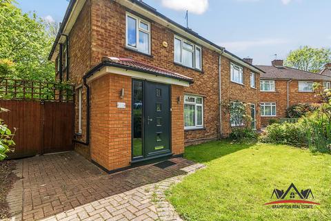 3 bedroom semi-detached house for sale, Fairmead Crescent, Edgware, HA8