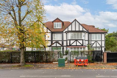 7 bedroom house for sale, Sidmouth Road, Willesden, London, NW2