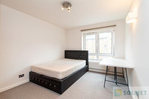 2 bedroom flat to rent, Admiral Walk, London W9