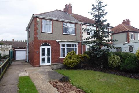 3 bedroom semi-detached house to rent, Littlecoates Road Grimsby North East Lincolnshire