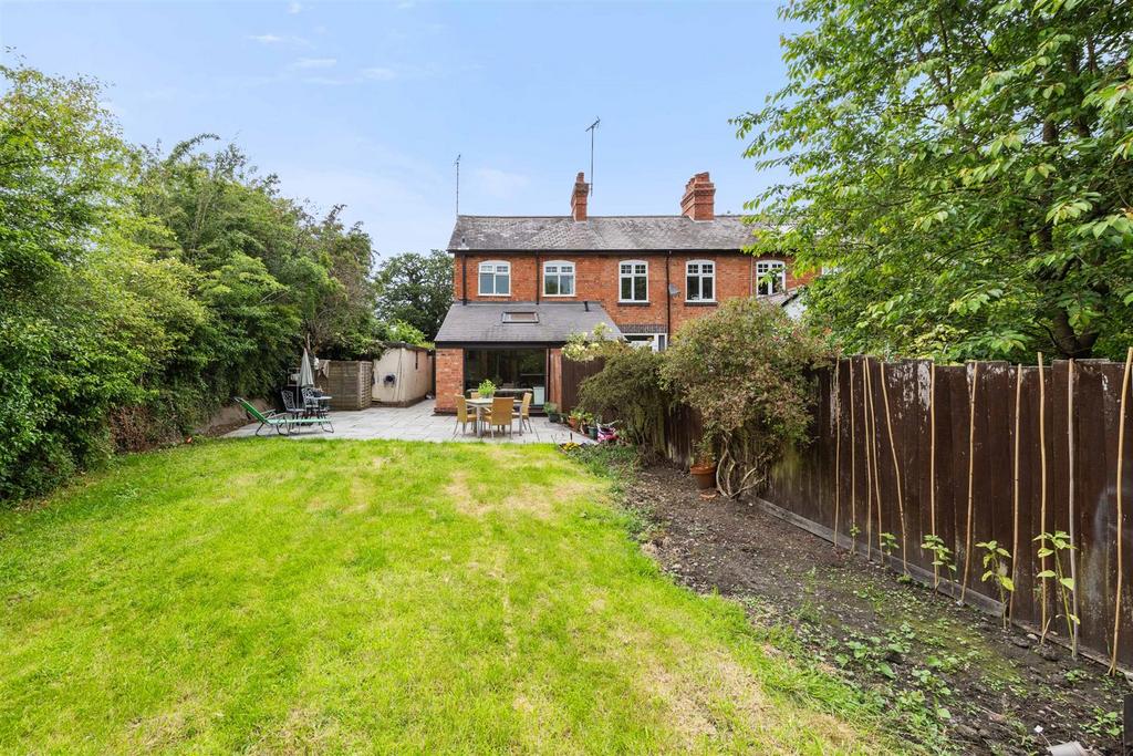 3 Min Y Don, Old Warwick Road, Lapworth, B94 6 LJ 2