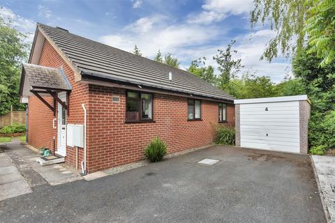 2 bedroom detached bungalow for sale, Lizbeth Close, Willow Street, Oswestry