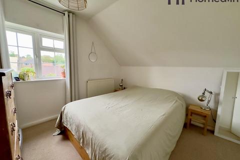 2 bedroom apartment for sale, Horsham Road