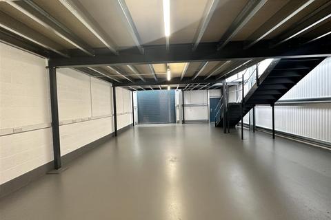 Industrial unit to rent, Maple Leaf Business Park, Ramsgate