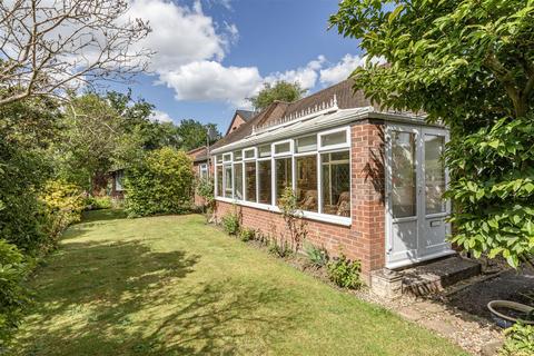 3 bedroom detached bungalow for sale, Wey Manor Road, New Haw