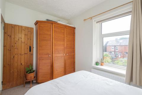 51 Burrowlee Road, Sheffield, S6 2AT