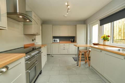 3 Castle View, Sheriff Hutton, York, YO60 6SR