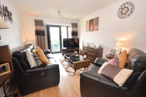 2 bedroom apartment for sale, 37 Mulberry House, Burgage Square, Wakefield, West Yorkshire