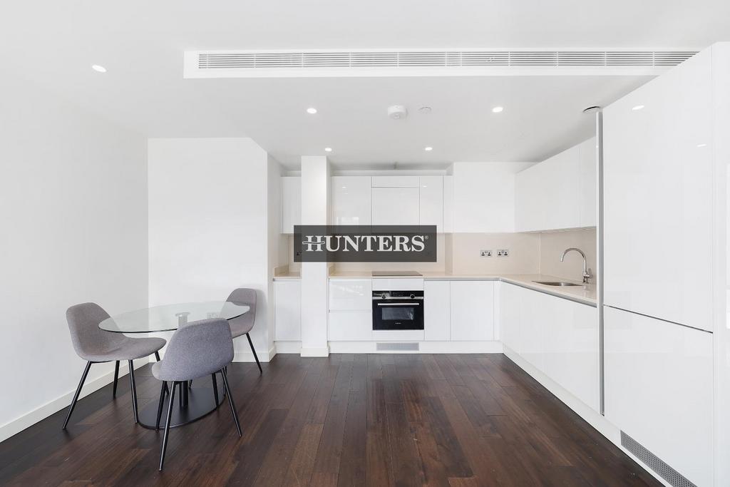 85 Royal Mint Street, London, E1 1 bed apartment - £3,300 pcm (£762 pw)