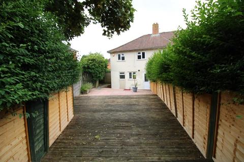 55 Derwent Road, Bristol, BS5 7SJ