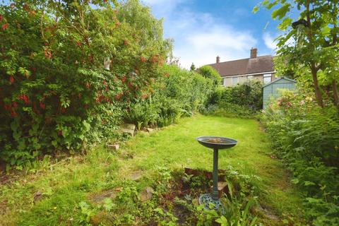 40 Studfield Crescent, Sheffield, S6 4SR