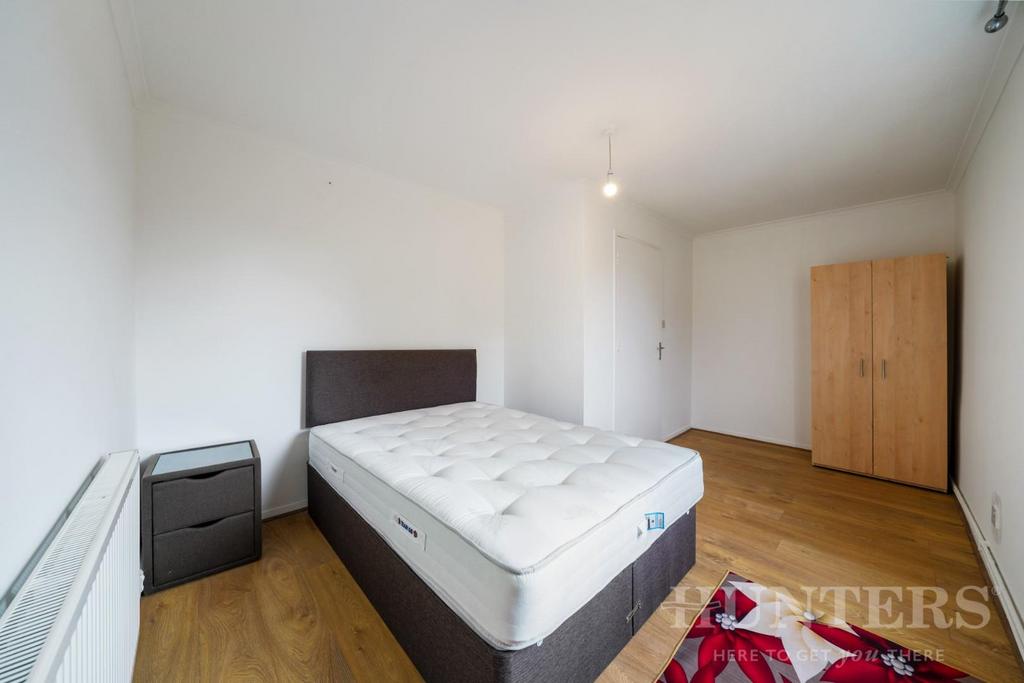 8 Russell Road N15 5 LS-5.jpg