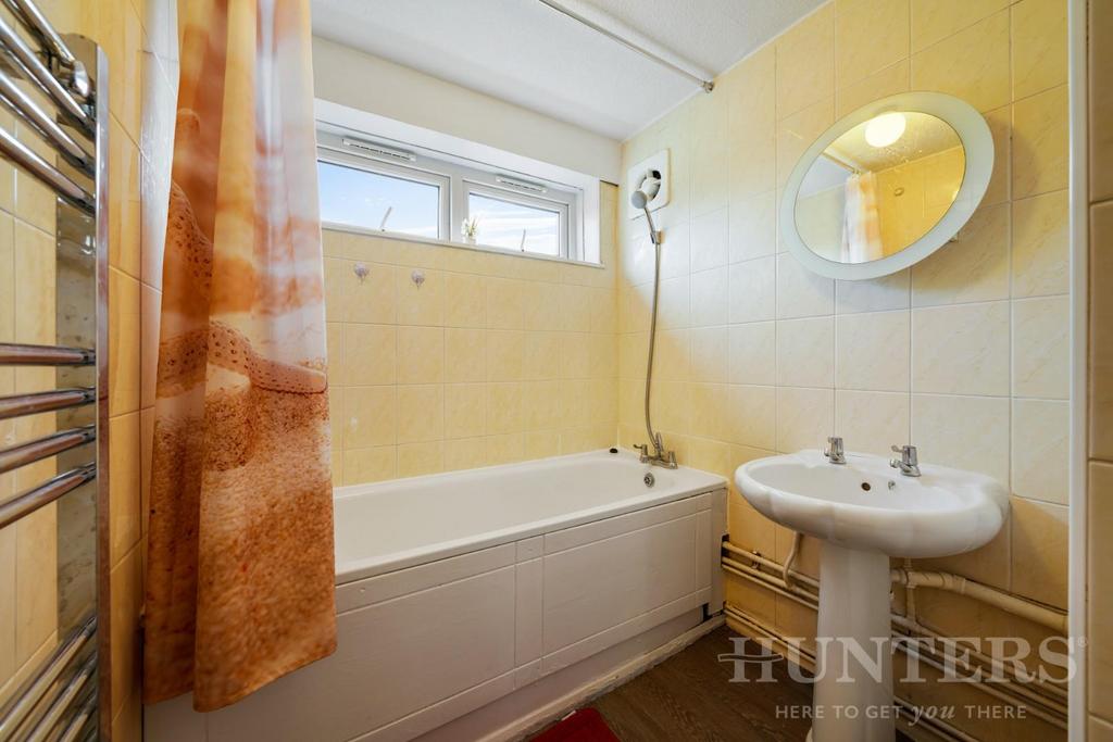8 Russell Road N15 5 LS-9.jpg