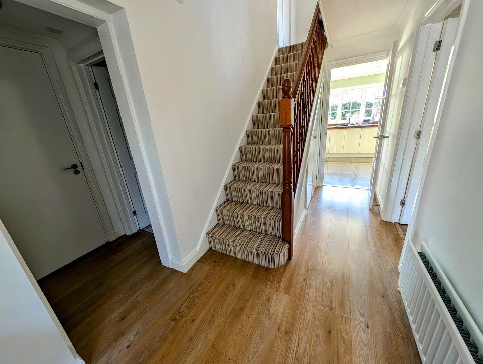 Hallway.jpg