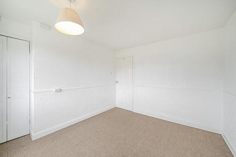 25 Nursery Garth, Wetherby, LS22 6TP