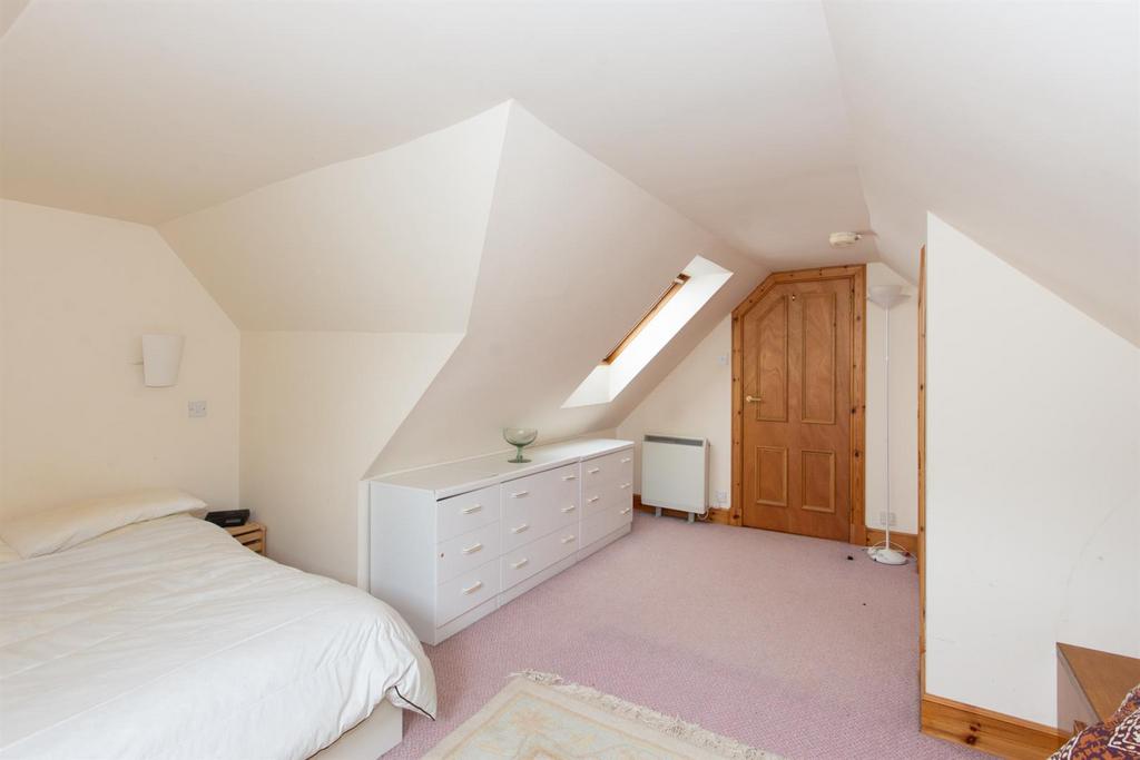 BEDROOM &amp; DRESSING AREA