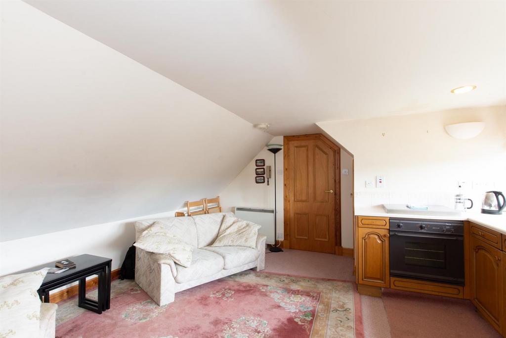 SITTING ROOM &amp; KITCHEN
