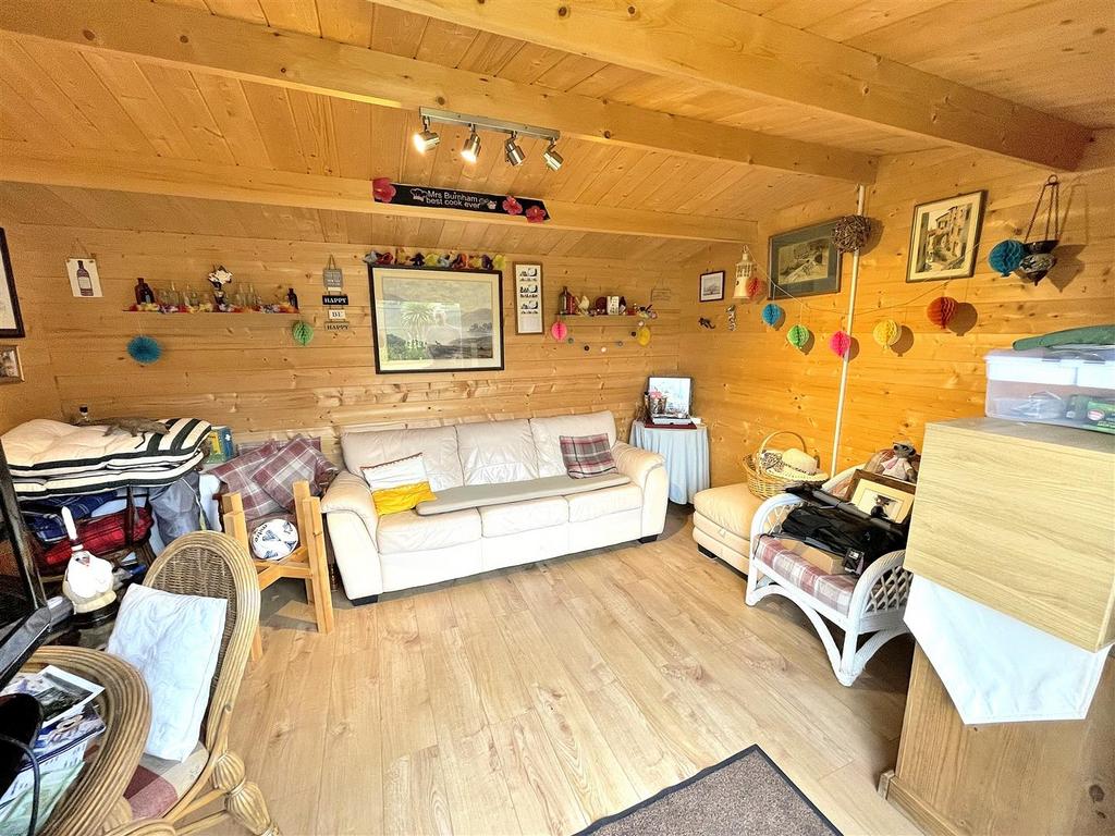 Summerhouse.jpg