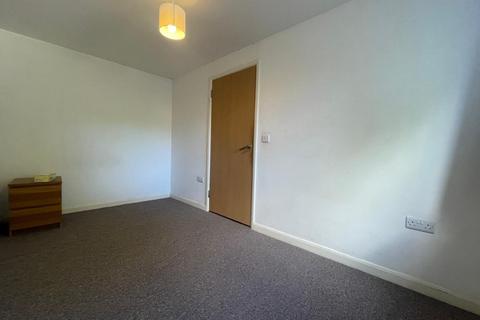 4 bedroom end of terrace house to rent, Bevendean Road, Brighton BN2