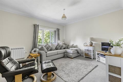 2 bedroom retirement property for sale, Cherry Hinton Road, Cambridge CB1