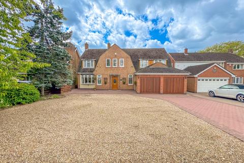 4 bedroom detached house for sale, The Long Shoot, Nuneaton