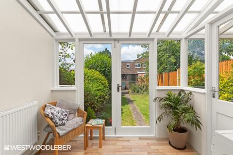 45 Eastfield Road, Waltham Cross, EN8 7HA