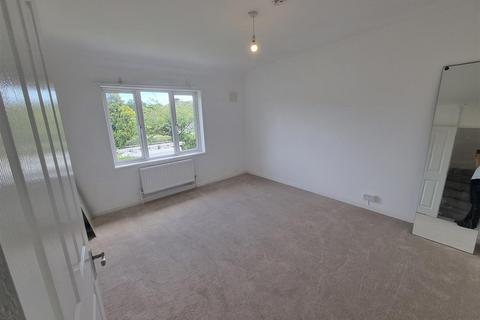 5 bedroom terraced house for sale, Harcourt Avenue, Edgware