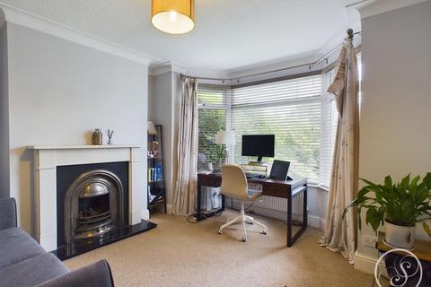 75 Stanmore Crescent, Leeds, LS4 2SB