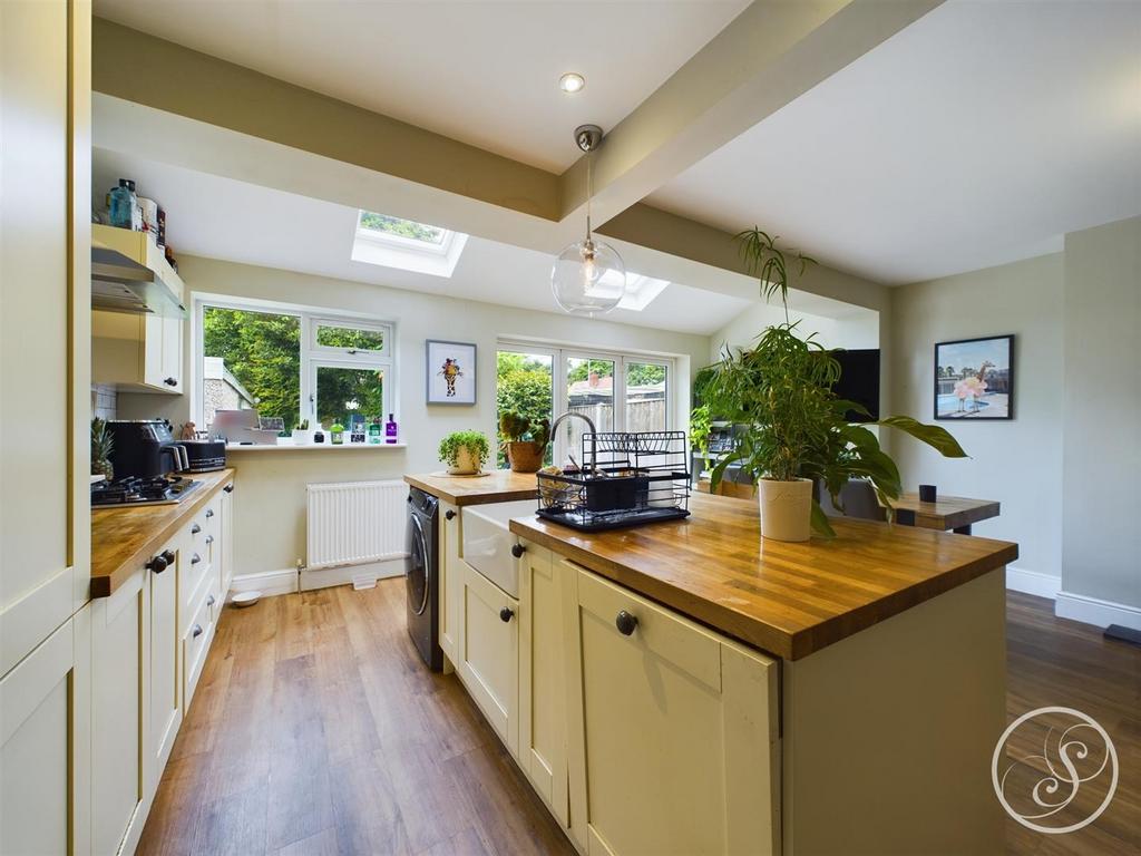 Kitchen diner