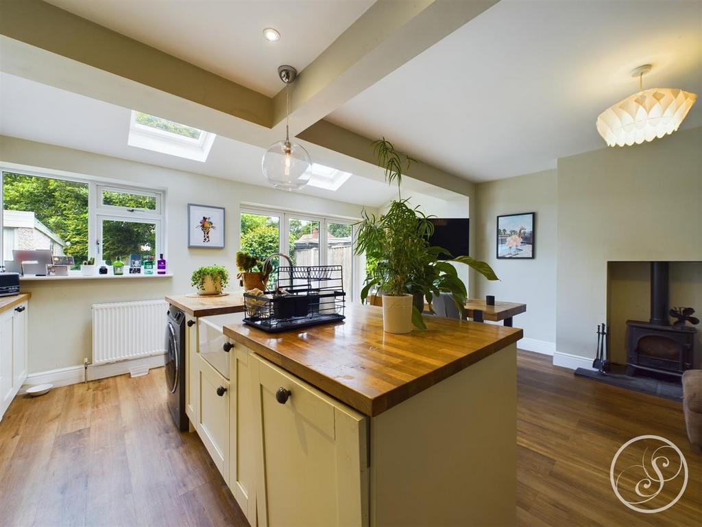Kitchen diner