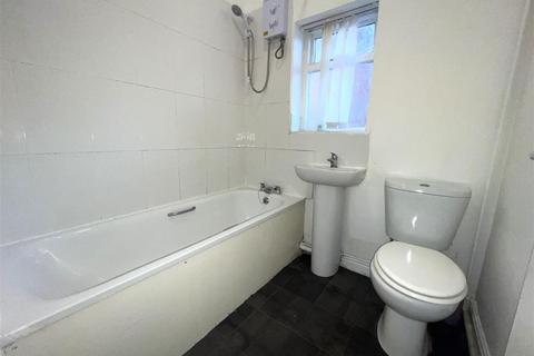 Studio to rent, St. James Road, Off London Road, Leicester, LE2