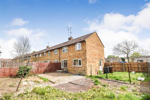 2 bedroom end of terrace house for sale, Gainsborough Road, Corby NN18