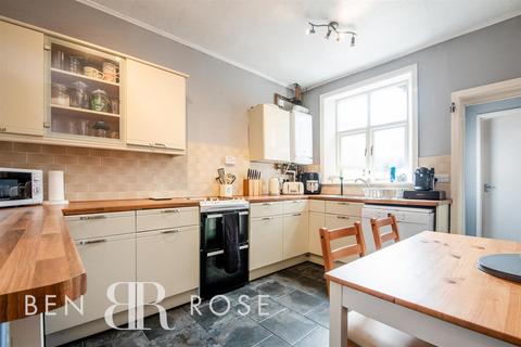 269 Fox Lane, Leyland, PR25 1HJ