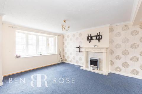 3 bedroom semi-detached house for sale, Larchwood Crescent, Leyland