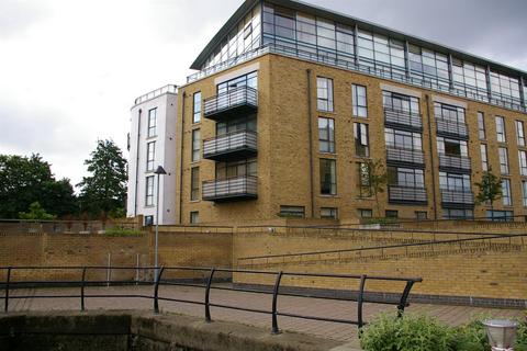 1 bedroom apartment to rent, Point Wharf Lane, Ferry Quays, Riverside