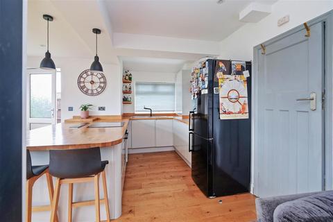 3 bedroom semi-detached house for sale, Goodwin Avenue, Whitstable