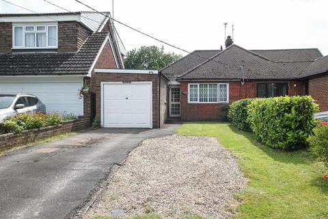 2 bedroom semi-detached bungalow for sale, Tipps Cross Lane, Hook End, Brentwood