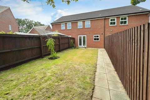 3 bedroom semi-detached house for sale, Brooke Avenue, Northwich