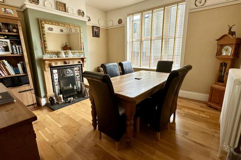 27 New Road, Astwood Bank, Redditch, B96 6AW