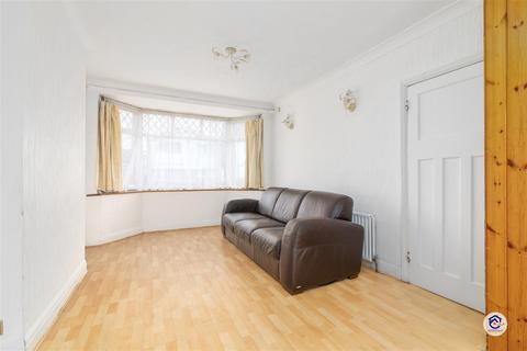 69 Cavendish Road, Edmonton, London, N18 2LT