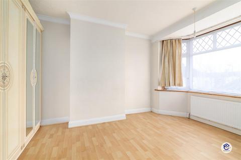 69 Cavendish Road, Edmonton, London, N18 2LT