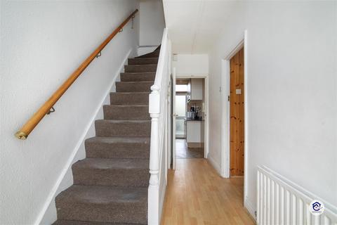 69 Cavendish Road, Edmonton, London, N18 2LT