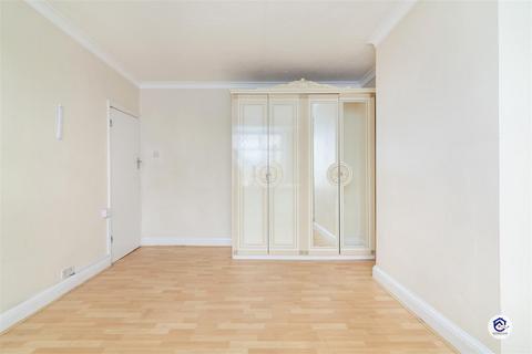 69 Cavendish Road, Edmonton, London, N18 2LT