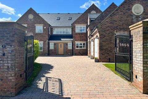 7 bedroom house for sale, Gledstone, Wynyard, Billingham