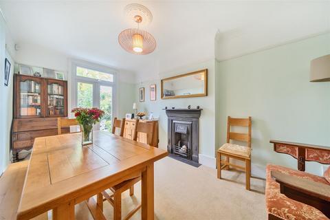5 Derby Road, Surbiton, KT5 9AY