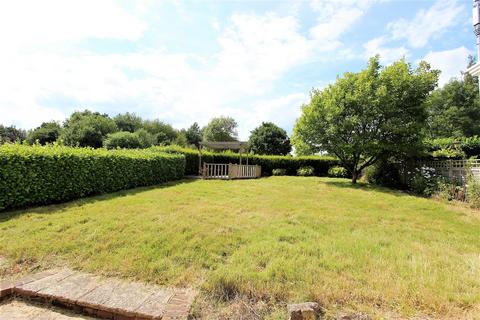 3 bedroom semi-detached house for sale, Waterhouse Lane, Kingswood