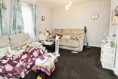1 bedroom property for sale, High Street, Bradford BD6