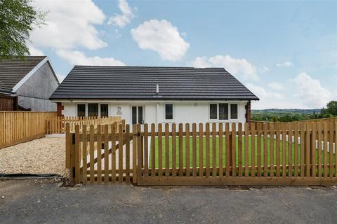 4 bedroom detached bungalow for sale, Bwllfa Road, Ynystawe