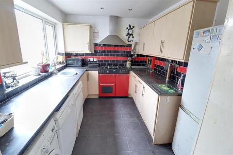 2 bedroom terraced house for sale, Walthall Street, Crewe