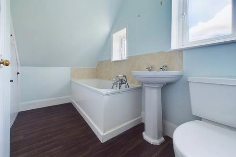 28 Blunts Hall Road, Witham, CM8 1LY
